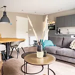 Pet-friendly Texel Escape Apartment *
